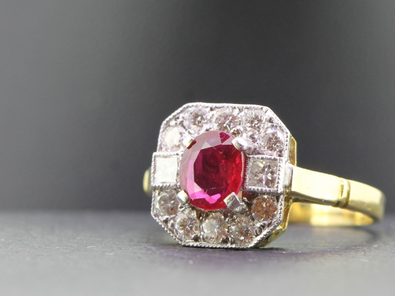 STUNNING RUBY AND DIAMOND 18 CARAT GOLD AND PLATINUM CLUSTER RING