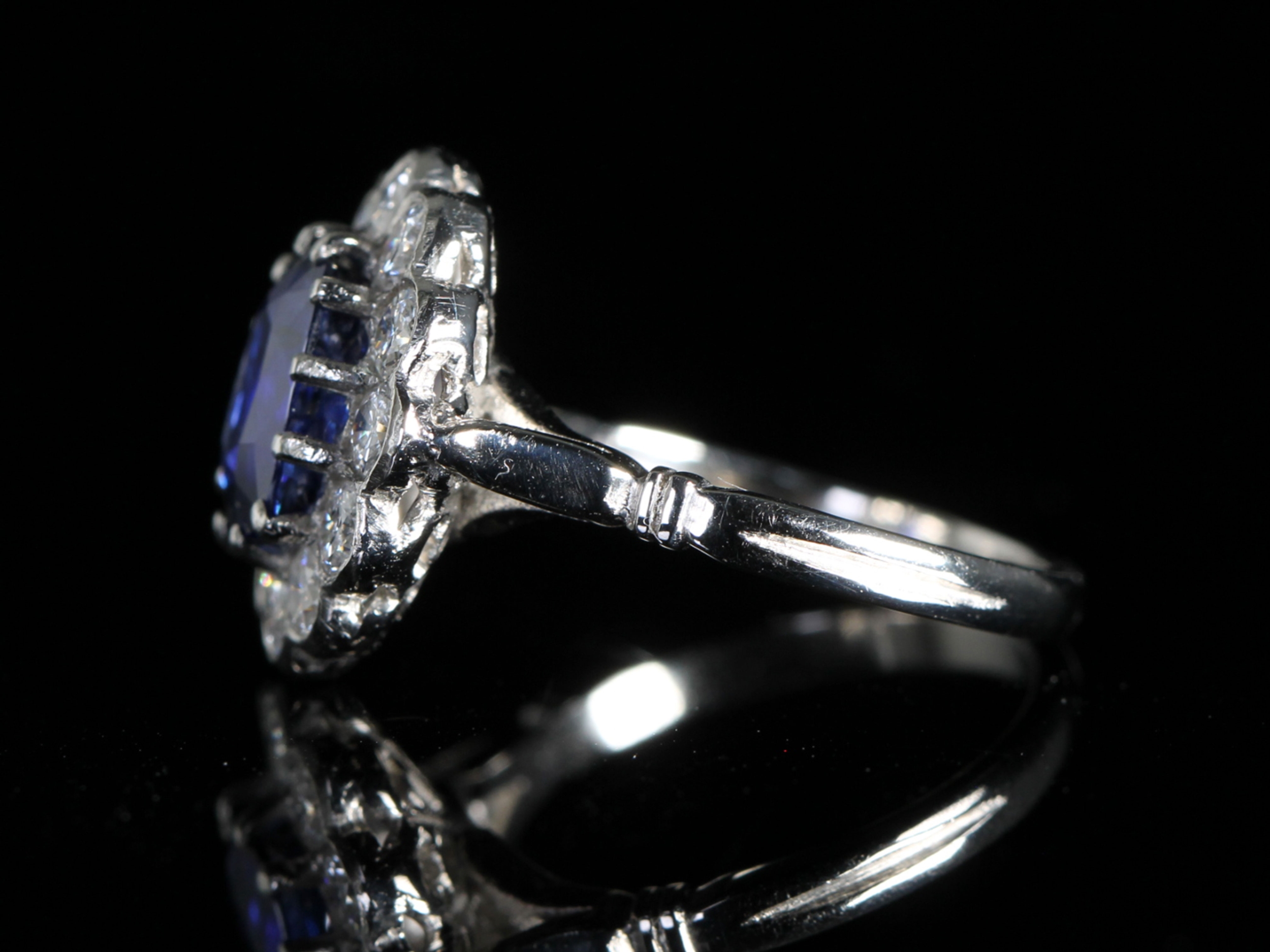 Art Deco Sapphire and Diamond Platinum Cluster Ring 