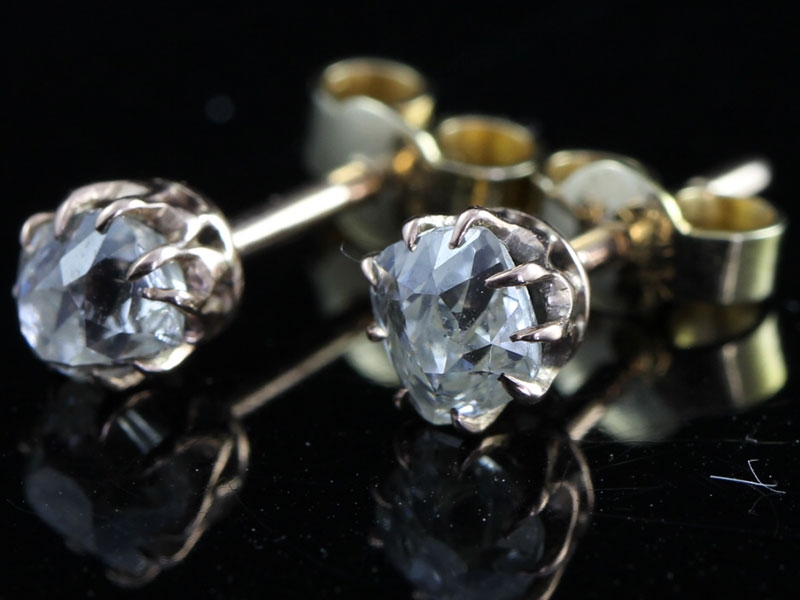 STRIKING GEORGIAN DIAMOND 18 CARAT GOLD STUD EARRINGS