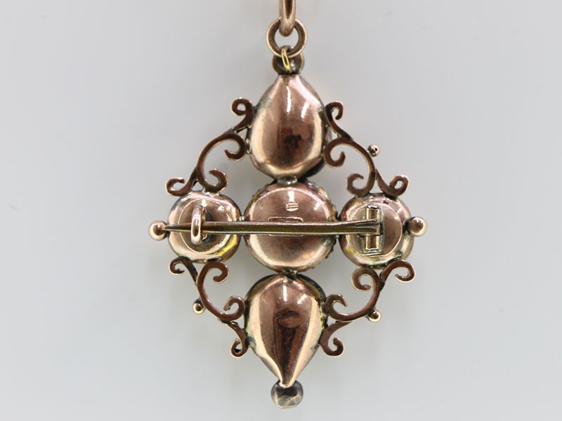   WONDERFUL 9 CARAT GOLD GEORGIAN GARNET, PEARL AND DIAMOND PENDANT/PIN