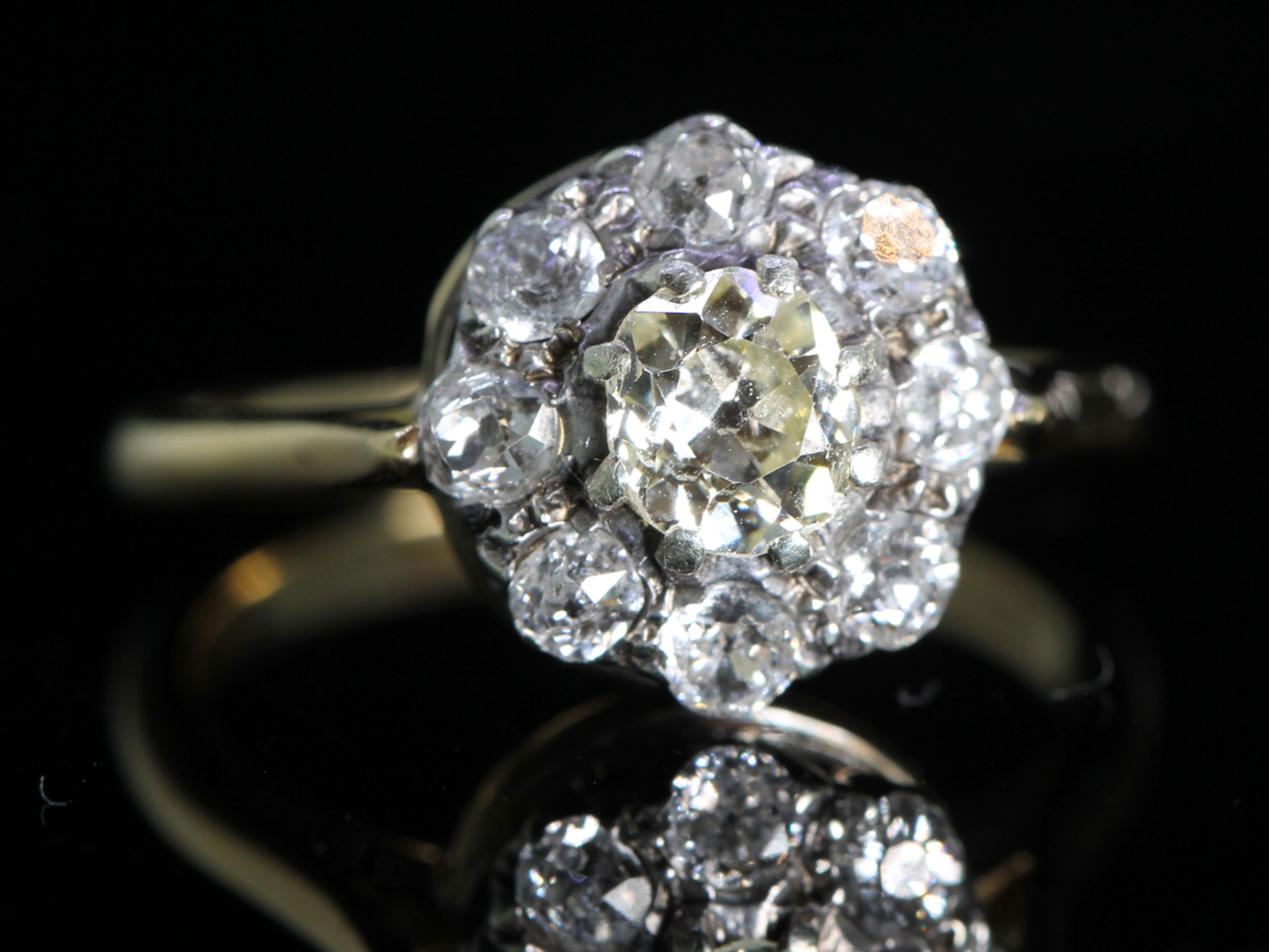 Edwardian Old Mined 2ct Diamond 18ct Gold Cluster Ring