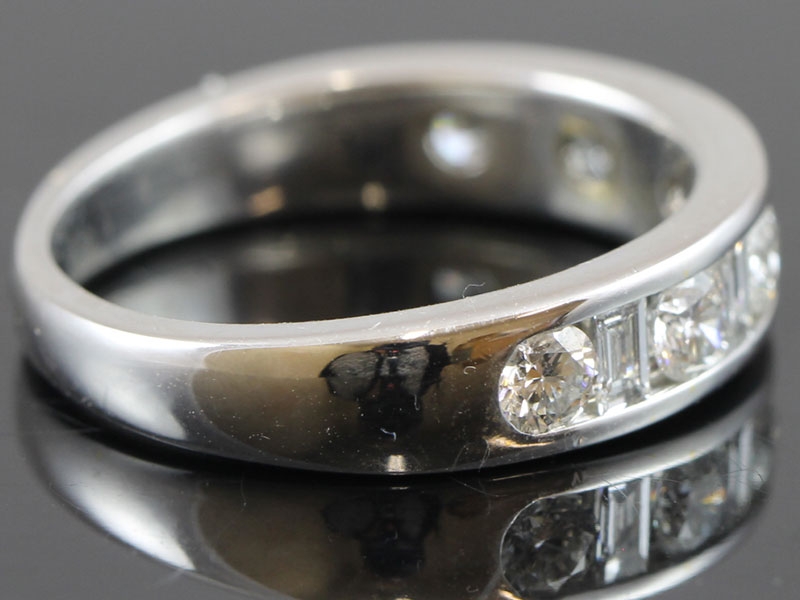  SPECTACULAR DIAMOND PLATINUM BAND