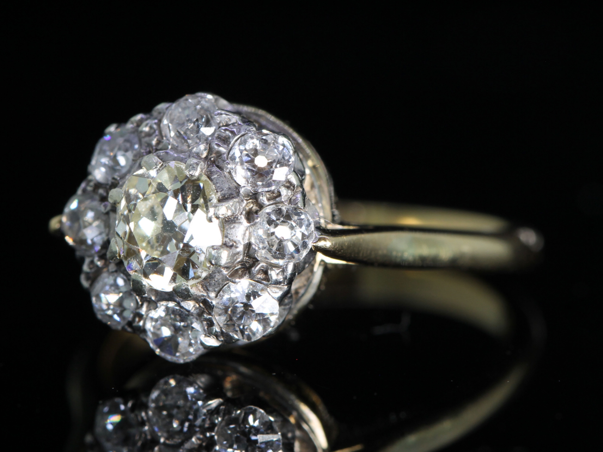 Edwardian Old Mined 2ct Diamond 18ct Gold Cluster Ring