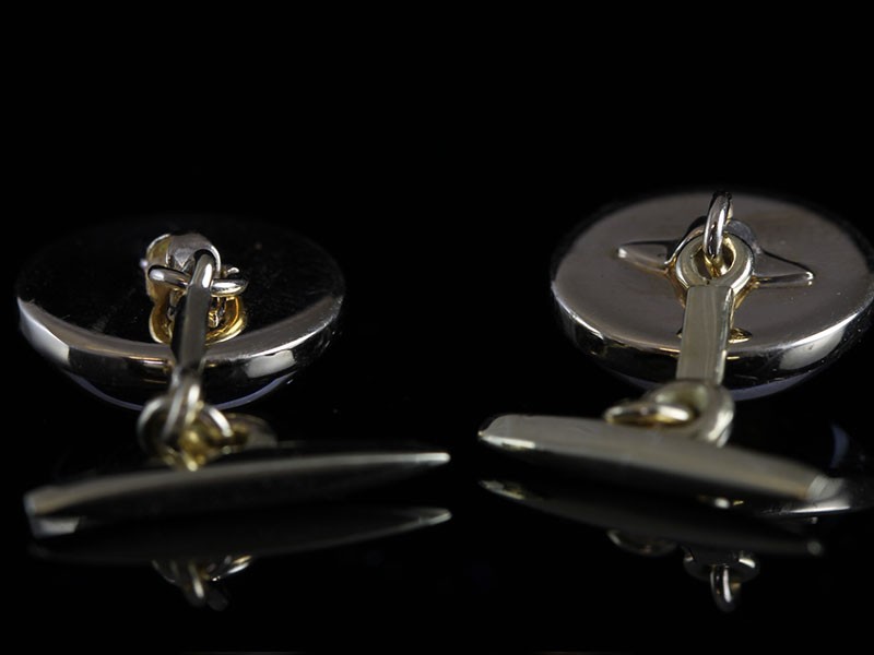 CIRCA 1920's 18 CARAT GOLD INTAGLIO CRYSTAL HORSE CUFFLINKS