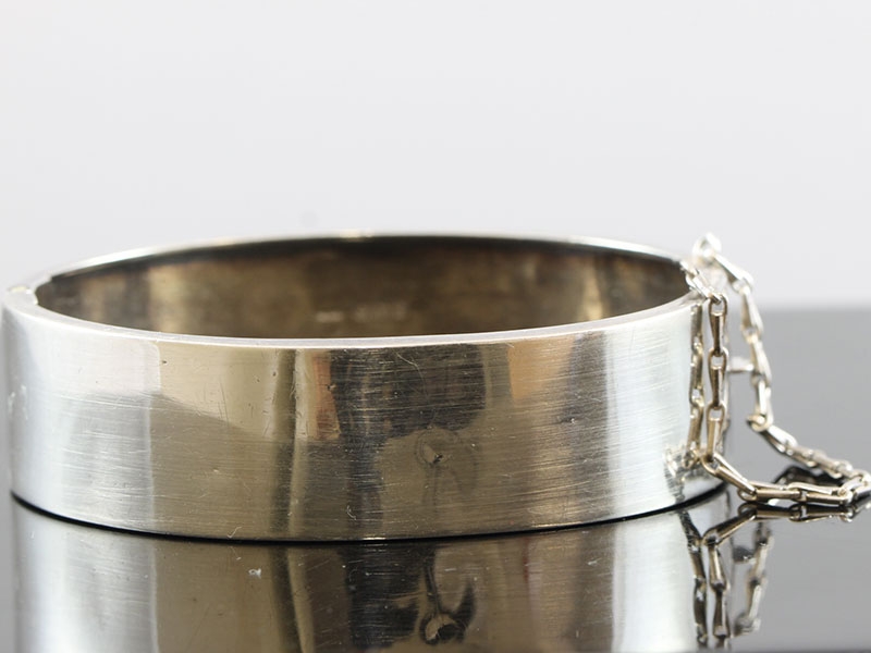 PRETTY VICTORIAN SILVER FLORAL SILVER BANGLE