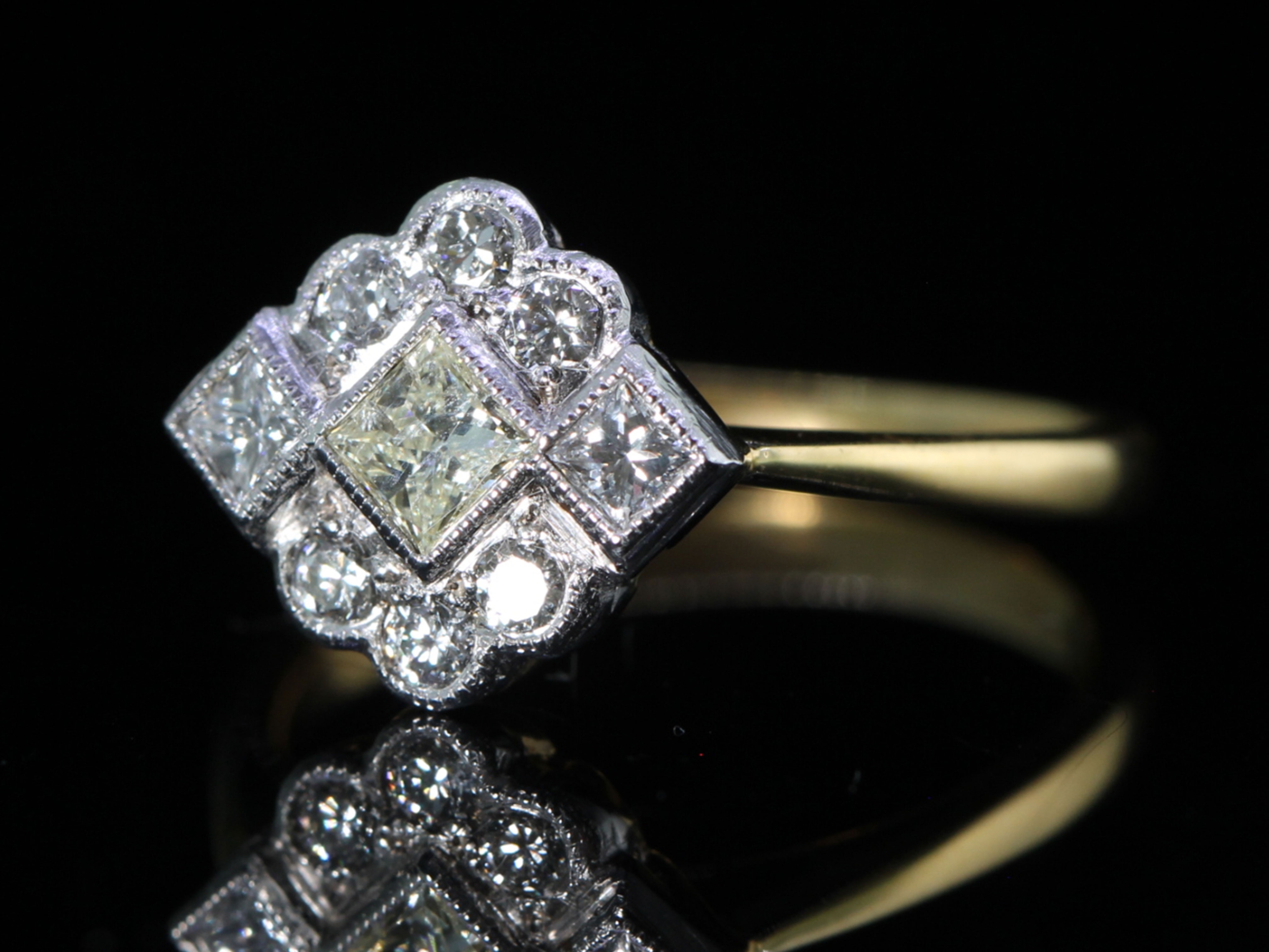 Vintage Art Deco Style Diamond 18ct Gold Cluster Ring