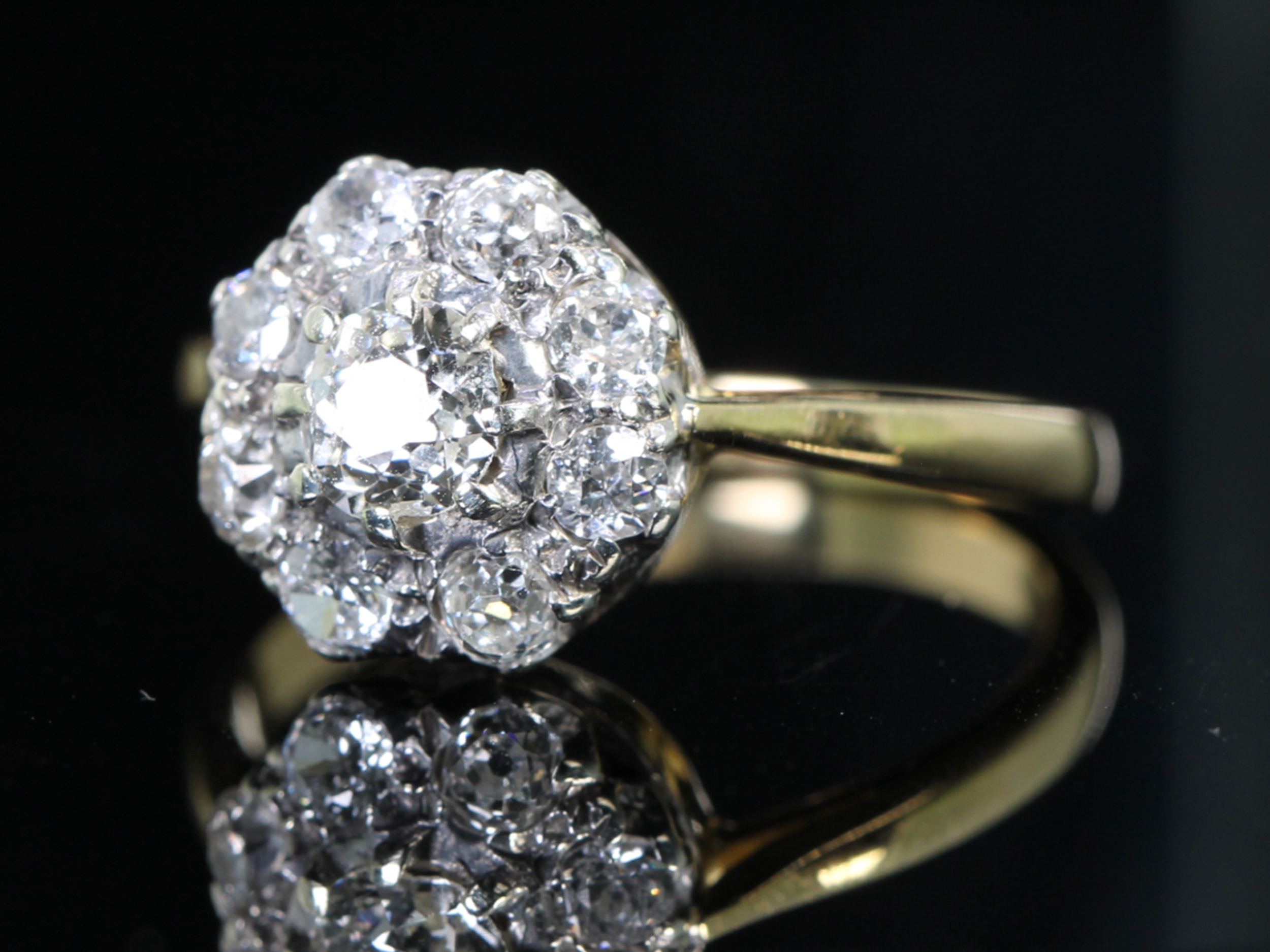 Edwardian Old Mined 2ct Diamond 18ct Gold Cluster Ring