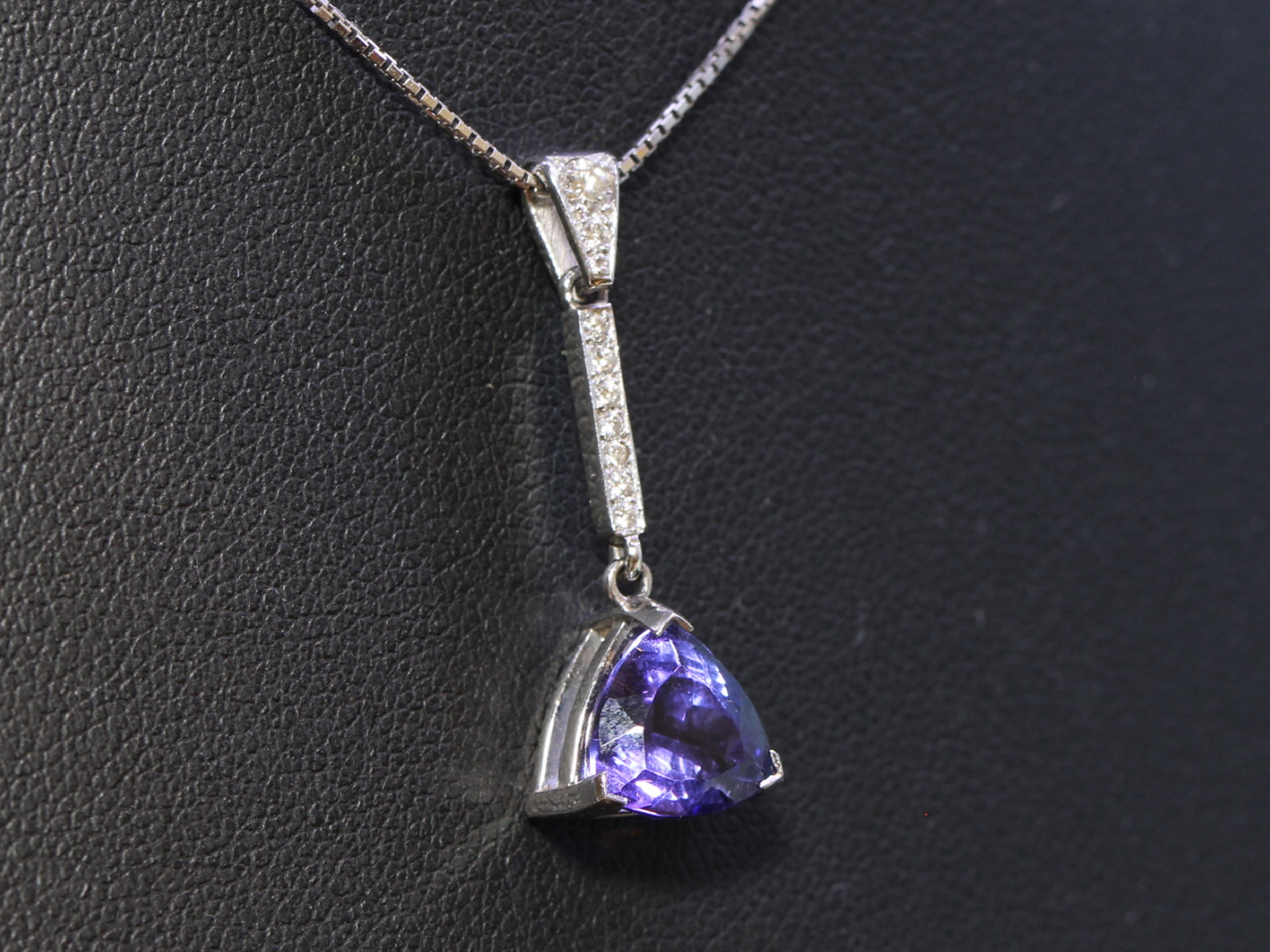  Contemporary Tanzanite and Diamond Gold Pendant and Chain