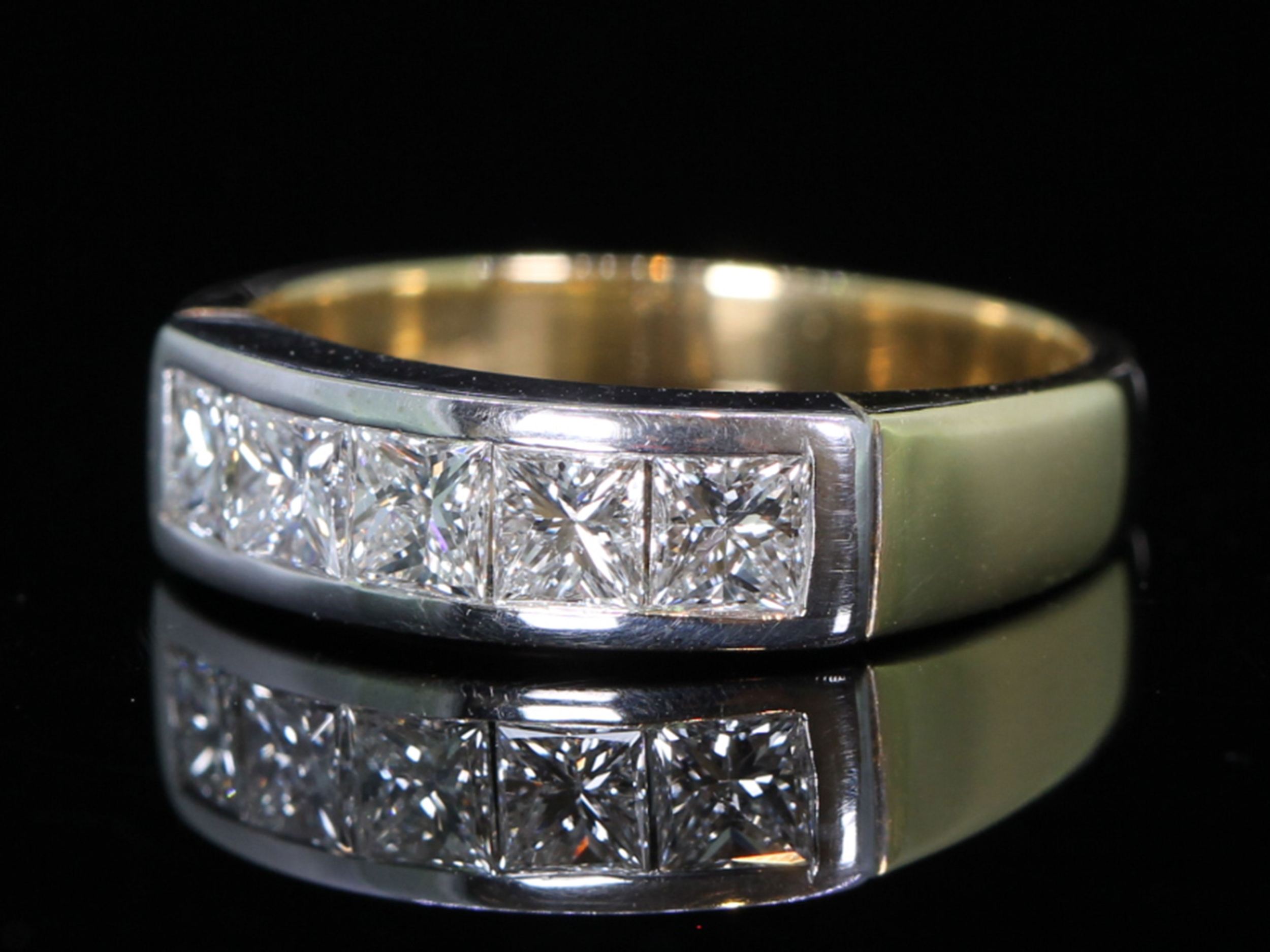 Vintage Princess Cut Diamond 18ct Gold Band