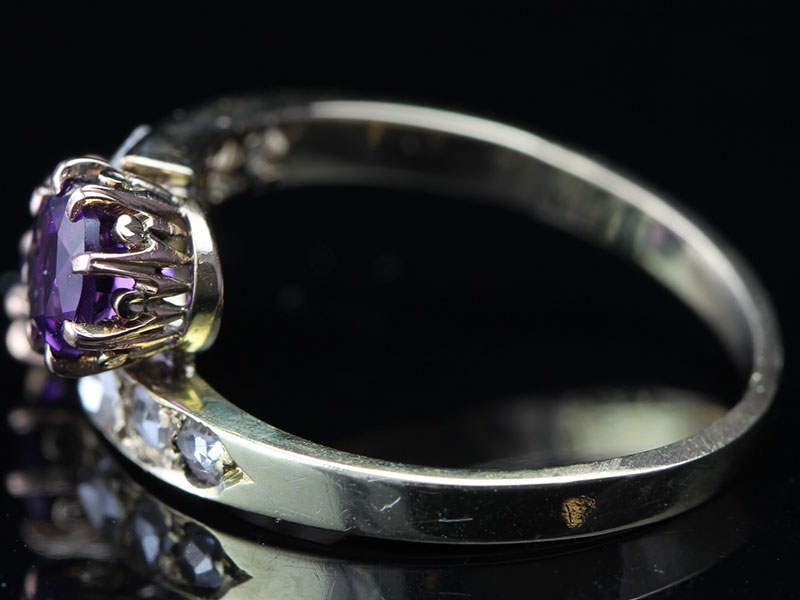 MESMERISING EDWARDIAN AMETHYST AND ROSE CUT DIAMOND 15 CARAT GOLD RING