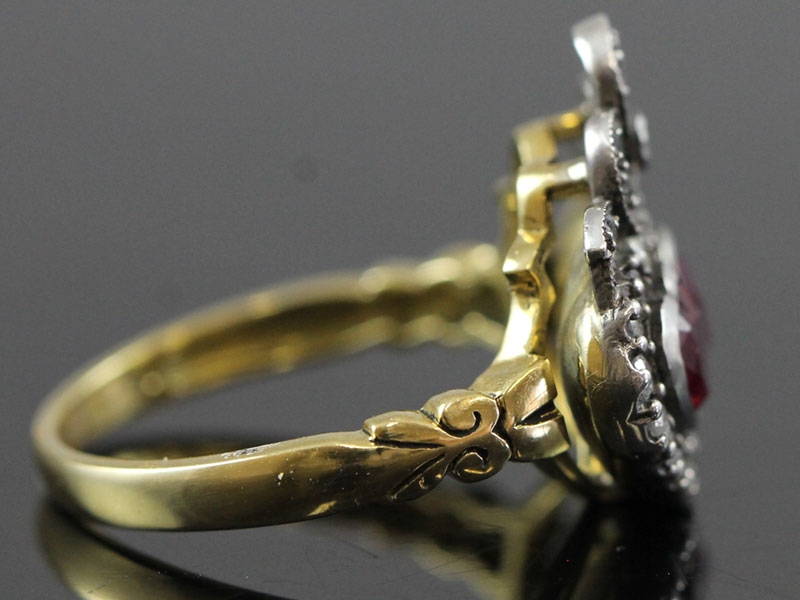 GORGEOUS VICTORIAN INSPIRED RUBY AND DIAMOND 18 CARAT GOLD RING