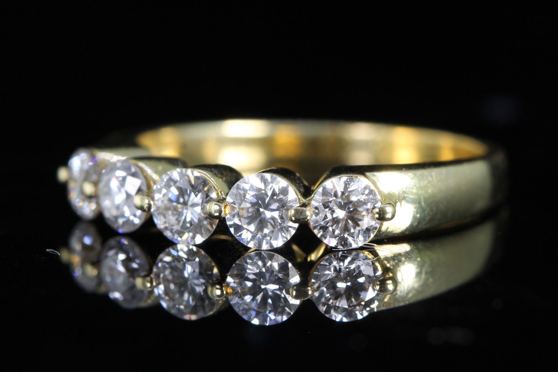 Vintage Diamond 18ct Gold Five-Stone Band Ring
