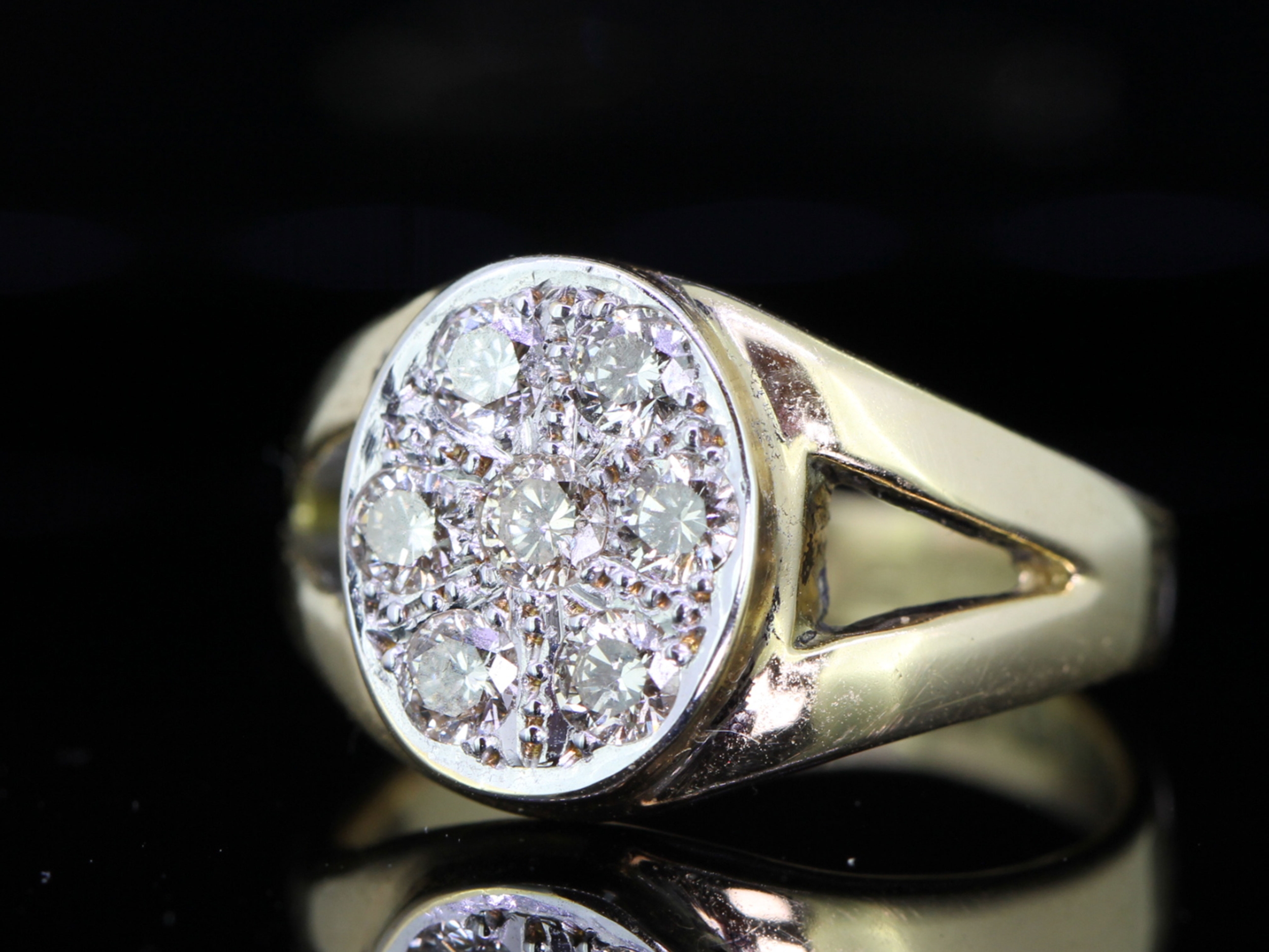 STRIKING EDWARDIAN DIAMOND 18 CARAT GOLD SIGNET RING