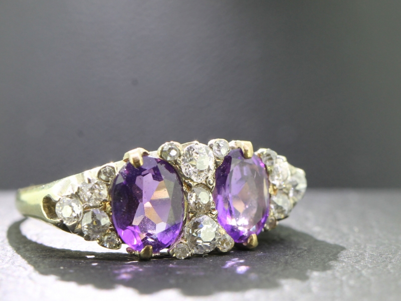 FABULOUS AMETHYST AND DIAMOND 18 CARAT GOLD RING