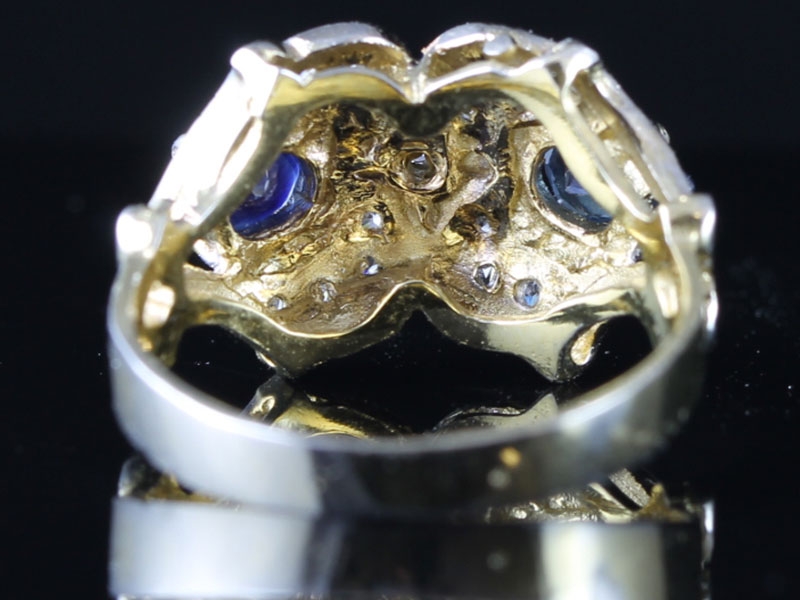 AMAZING SAPPHIRE AND DIAMOND DOUBLE HEART 9 CARAT GOLD RING