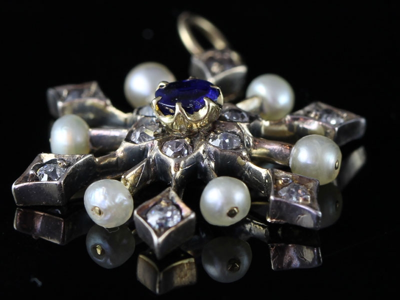 STUNNING VICTORIAN SAPPHIRE, DIAMOND AND PEARL SNOWFLAKE 15 CARAT GOLD PENDANT