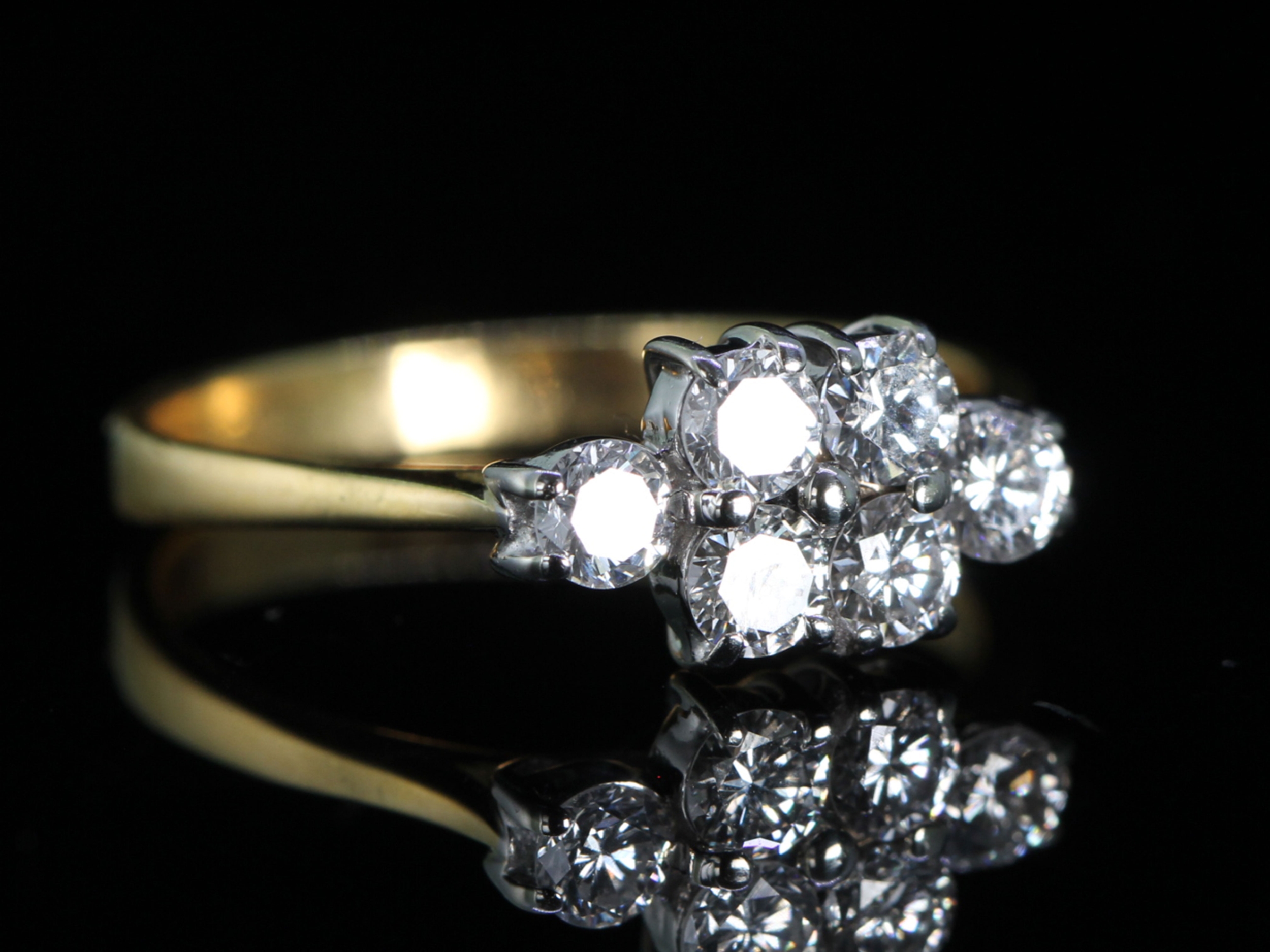 Vintage Diamond Cluster 18ct Gold Cluster Ring