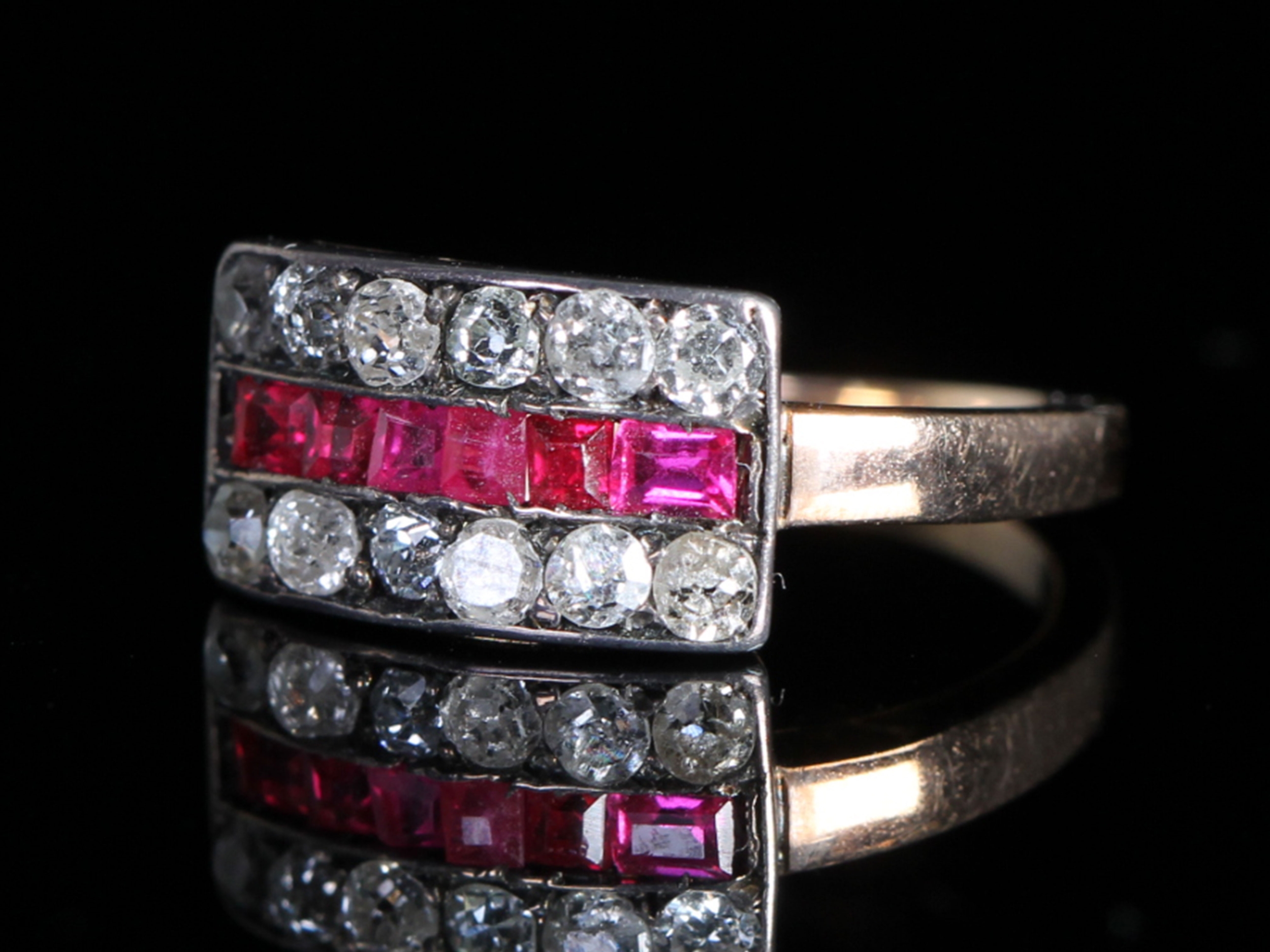 Art Deco Ruby and Diamond 18ct Gold Ring