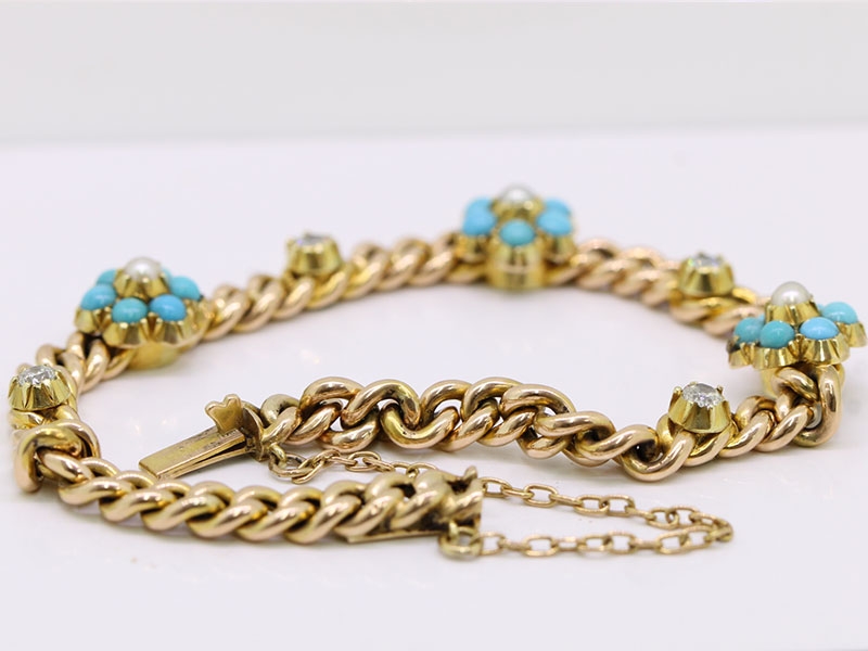 STUNNING EDWARDIAN TURQUOISE, PEARL AND DIAMOND 15 CARAT GOLD BRACELET