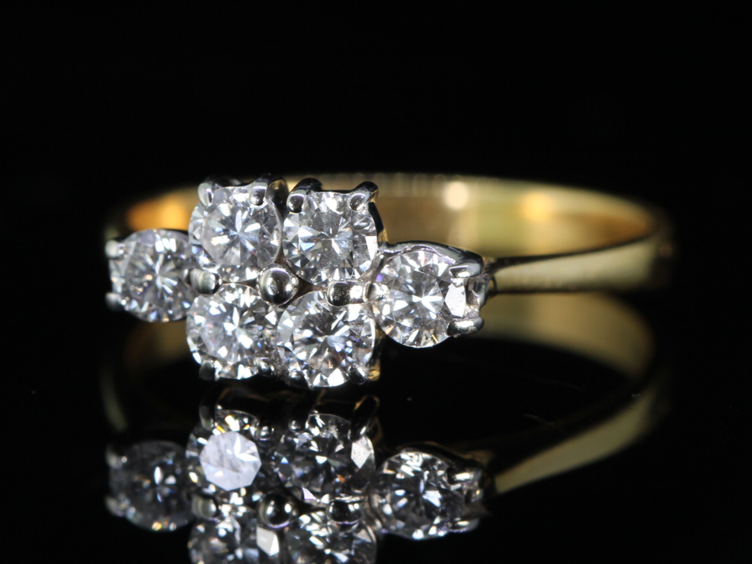 Vintage Diamond Cluster 18ct Gold Cluster Ring