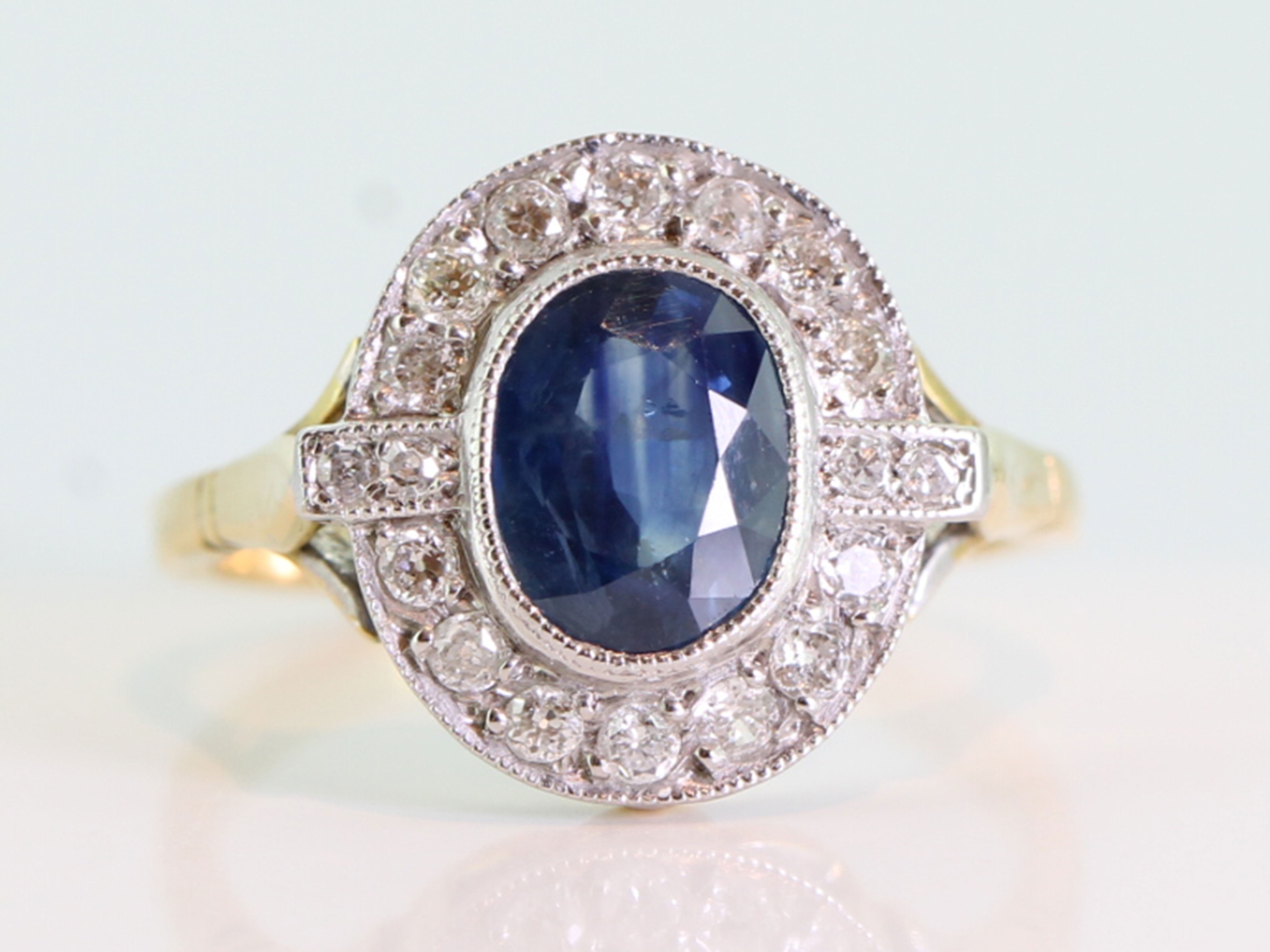 Gorgeous Sapphire and Diamond 18 Carat Gold Cluster Ring