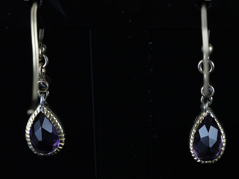 GEORGOUS EDWARDIAN 15 CARAT GOLD AMETHYST AND DIAMOND EARRINGS CIRCA 1900