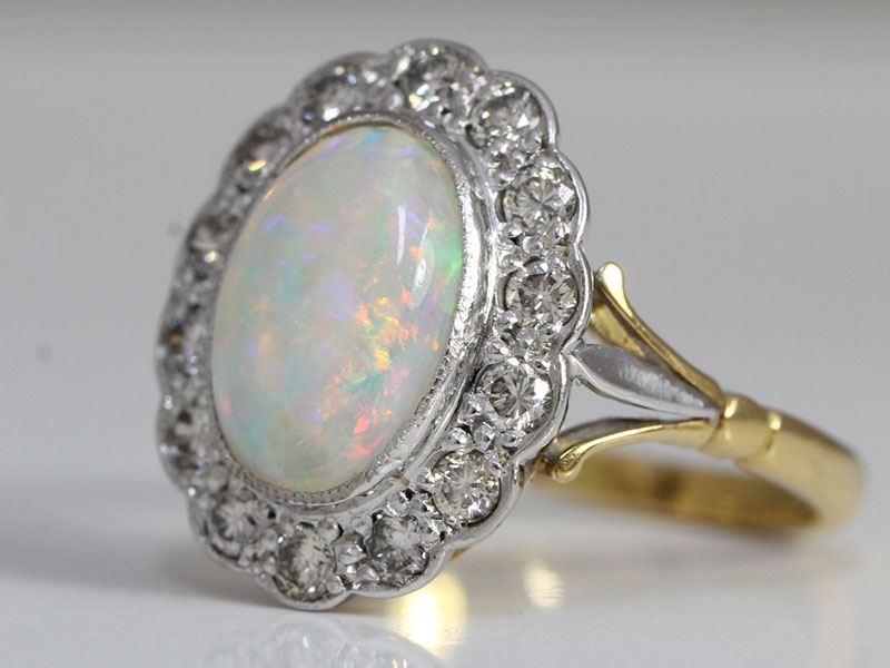  ALLURING OPAL AND DIAMOND 18 CARAT GOLD CLUSTER RING