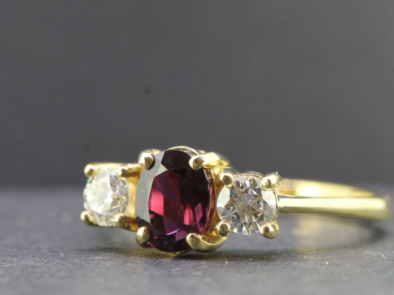 FABULOUS RUBY AND DIAMOND 18 CARAT GOLD TRILOGY RING