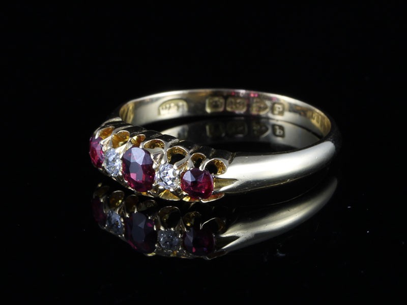 GENUINE ANTIQUE EDWARDIAN 18CT RUBY AND DIAMOND RING