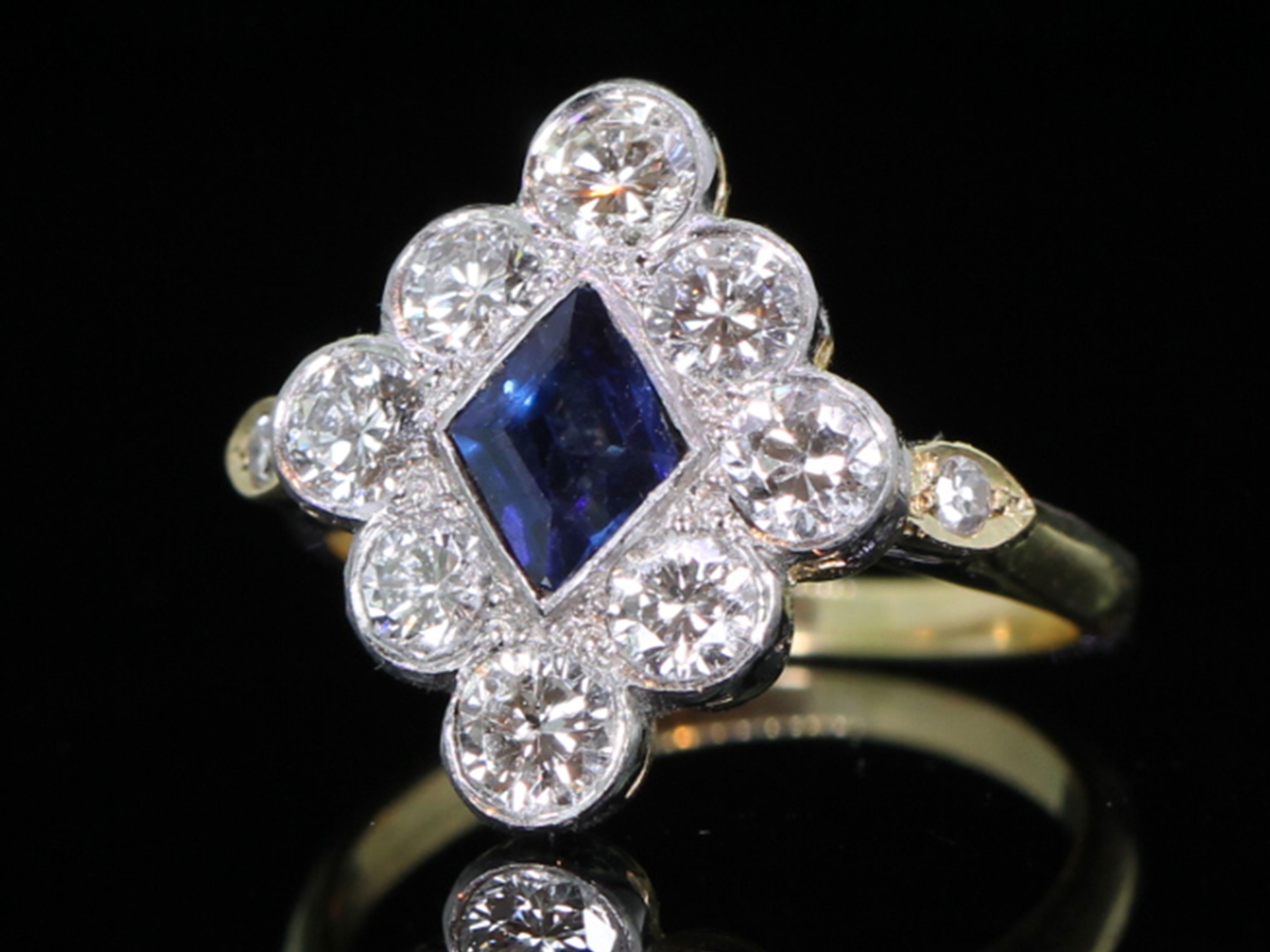 Art Deco Sapphire and Diamond 18ct Gold Ring