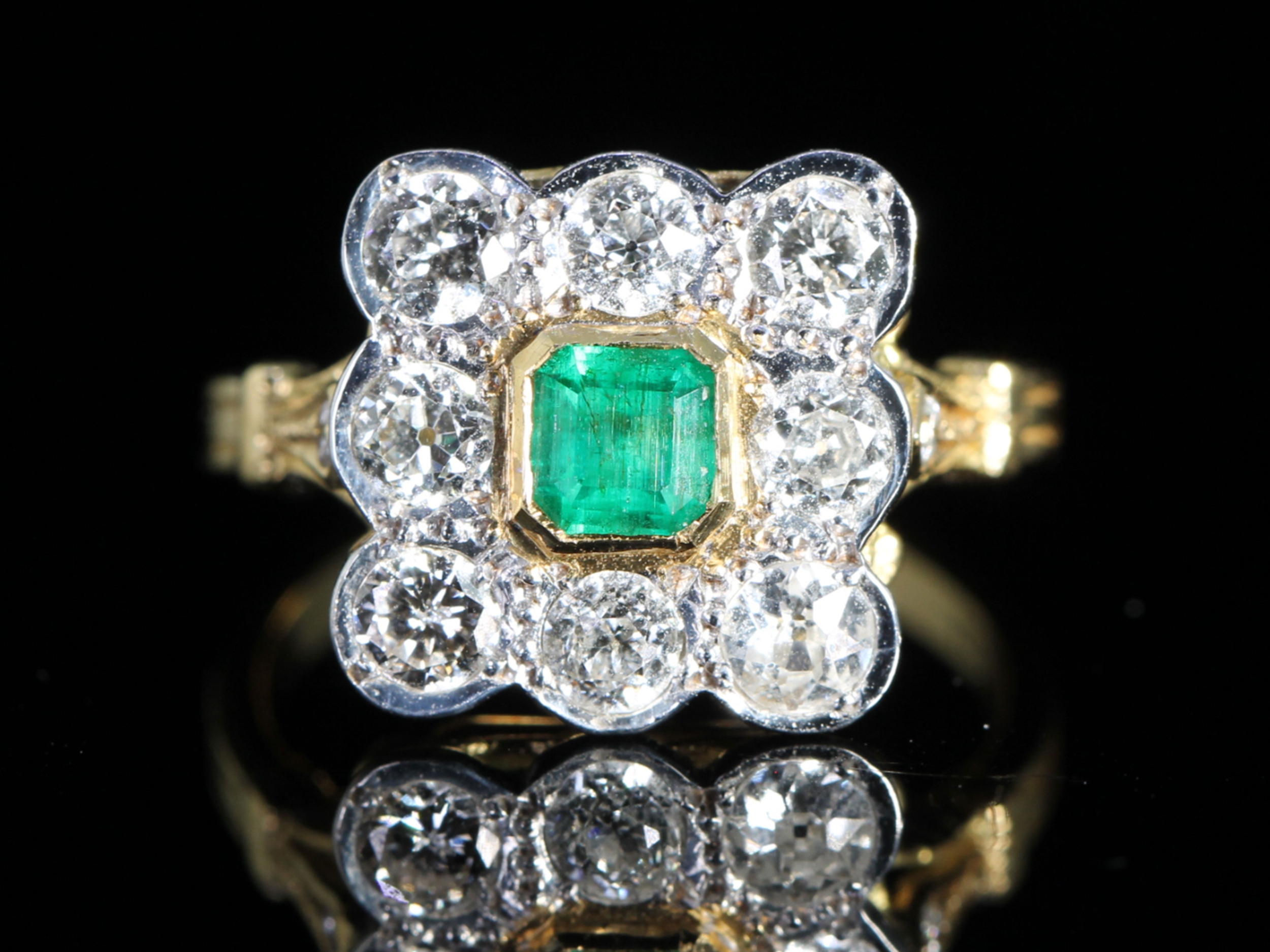Edwardian Emerald and Diamond 18ct Gold Cluster Ring