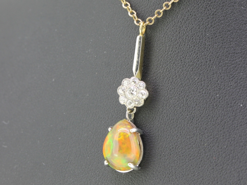 UNIQUE OPAL AND DIAMOND PLATINUM AND GOLD PENDANT AND CHAIN