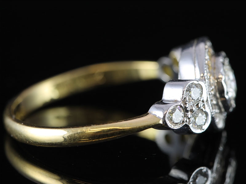 BEAUTIFUL ART DECO INSPIRED DIAMOND 18 CARAT GOLD  RING