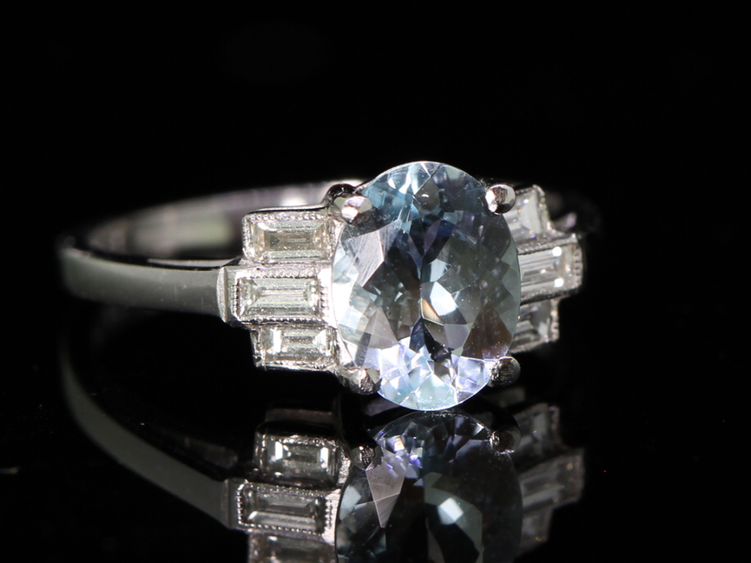 Gorgeous Aquamarine and Diamond Platinum Ring
