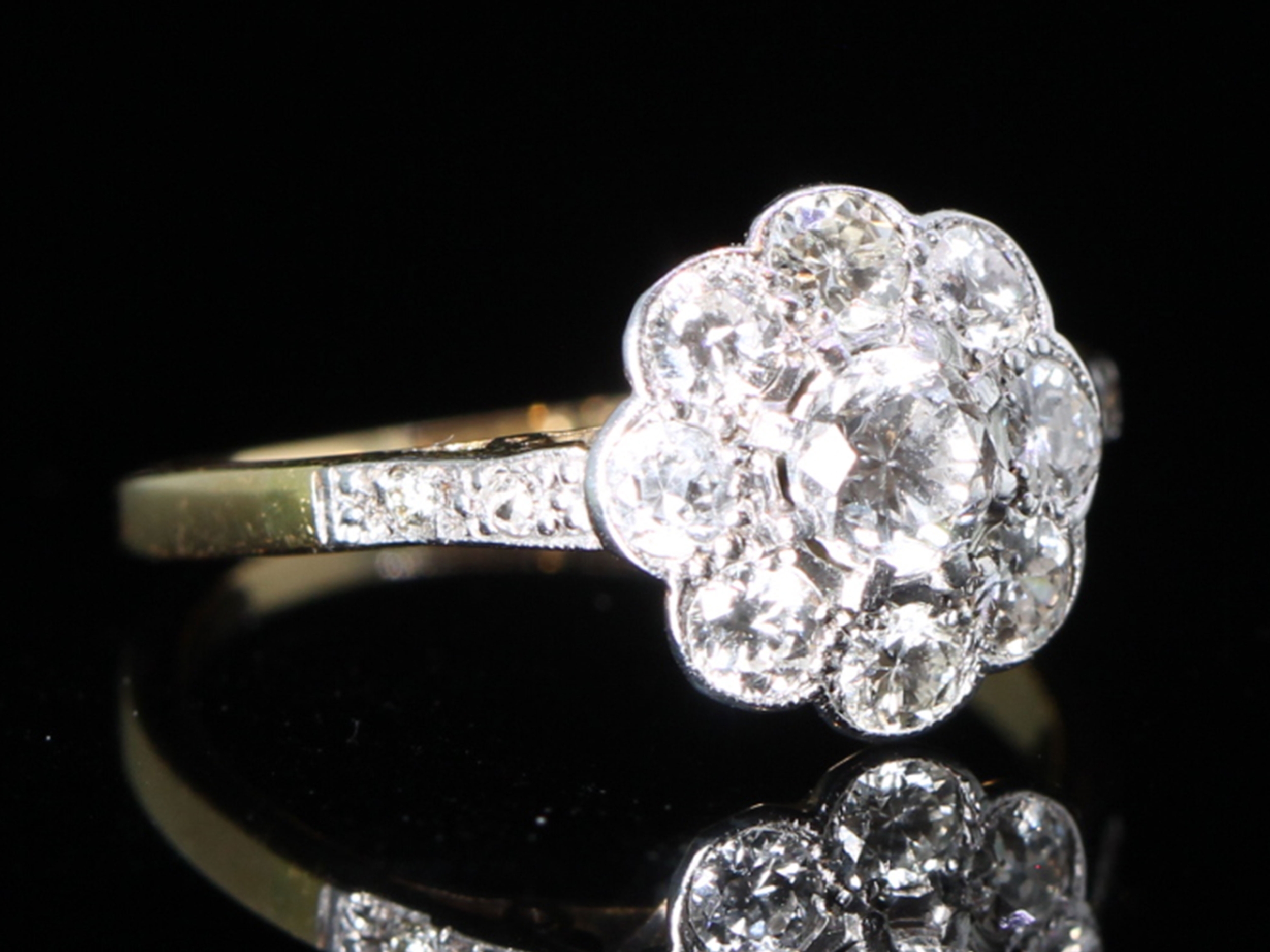 Art Deco Diamond Platinum and 18ct Gold Daisy Ring