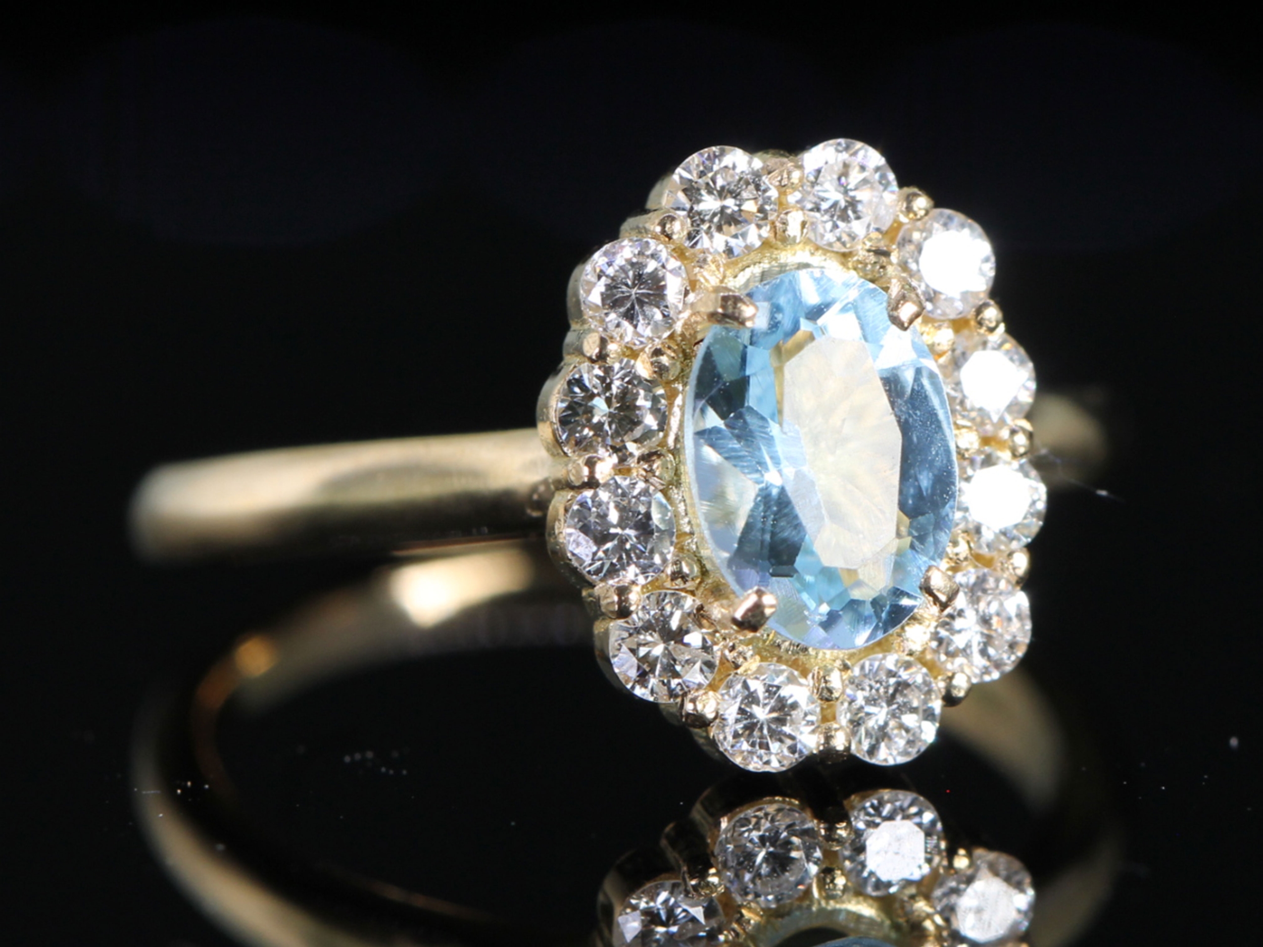 Vintage Aquamarine and Diamond 18ct Gold Oval Cluster Ring