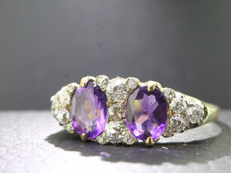 FABULOUS AMETHYST AND DIAMOND 18 CARAT GOLD RING