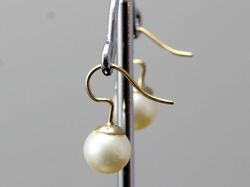 OPULENT PEARL AND GOLD DROP EARRINGS