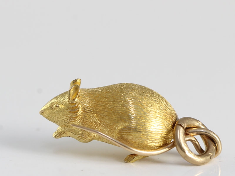 CUTE EDWARDIAN 9 CARAT GOLD MOUSE CHARM/PENDANT