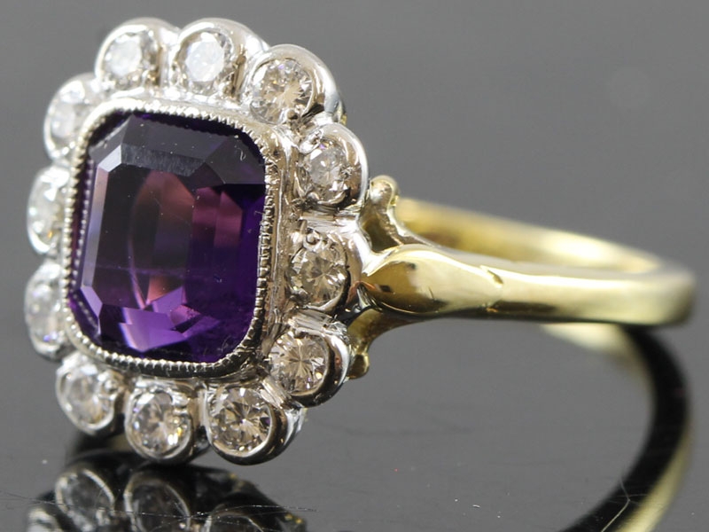 FABULOUS AMETHYST AND DIAMOND 18 CARAT GOLD CLUSTER RING