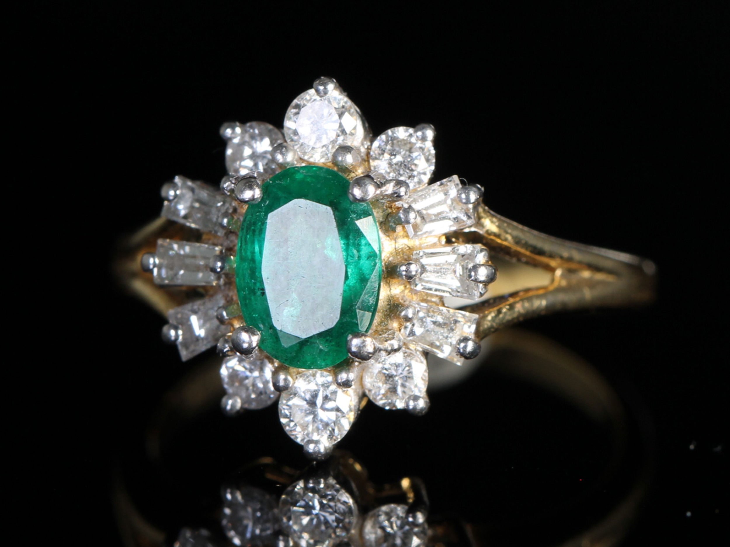 Vintage Emerald and Diamond 18ct Gold Cluster Ring