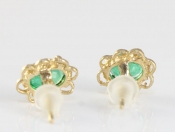 LOVELY PAIR OF EMERALD 9 CARAT GOLD STUD EARRINGS  