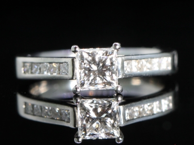 Princess Diamond Platinum Engagement Wedfit Ring 