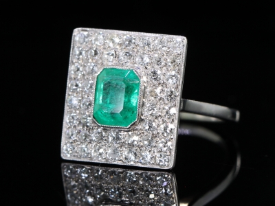 Art Deco Emerald and Diamond Platinum Ring