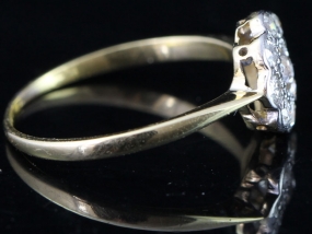SIMPLY LOVELY ORIGINAL 1920'S DIAMOND DAISY CLUSTER 18 CARAT GOLD RING