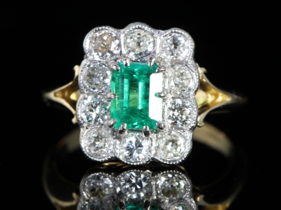 Edwardian Emerald and Diamond 18ct Gold Cluster Ring