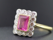  SOPHISTICATED PINK TOURMALINE AN DIAMOND 18 CARAT GOLD RING