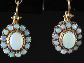  ELEGANT OPAL 9 CARAT GOLD EARRINGS