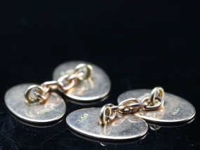  ELEGANT FOLIATE DESIGNED 9 CARAT GOLD CUFFLINKS