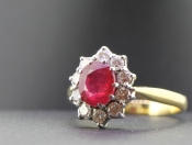 ELEGANT RUBY AND DIAMOND 18 CARAT GOLD CLUSTER RING